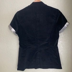 Black short sleeved blazer